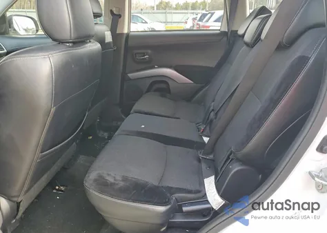 2010 Mitsubishi Outlander Xls z USA, uszkodzony, nr VIN JA4JS4AX3AZ002625